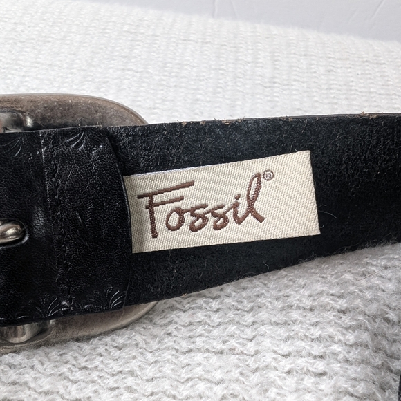 Fossil Black Leather Western Belt with Silver Studded Accents Small - Picture 4 of 7